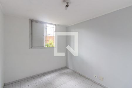 Quarto 1 de apartamento para alugar com 2 quartos, 48m² em Itaquera, São Paulo