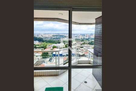 Apartamento à venda com 3 quartos, 96m² em Campestre, Santo André