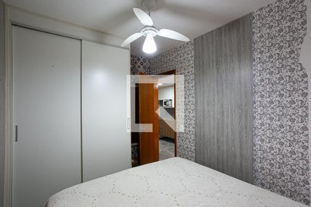 Quarto 1 de apartamento para alugar com 2 quartos, 49m² em Vila Antonina, São Paulo