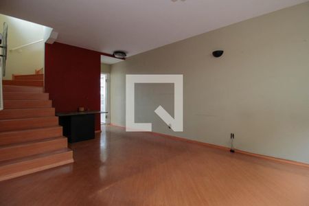 Sala de casa à venda com 3 quartos, 127m² em Vila Ida, São Paulo