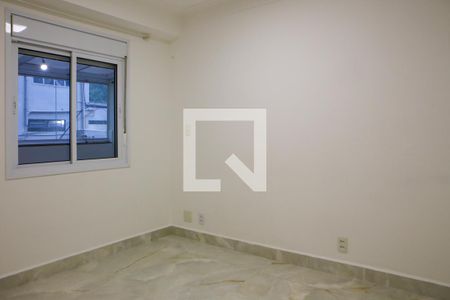 Suite  de apartamento para alugar com 2 quartos, 83m² em Vila Ipojuca, São Paulo