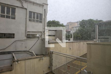 Vista da Sala  de apartamento para alugar com 2 quartos, 83m² em Vila Ipojuca, São Paulo