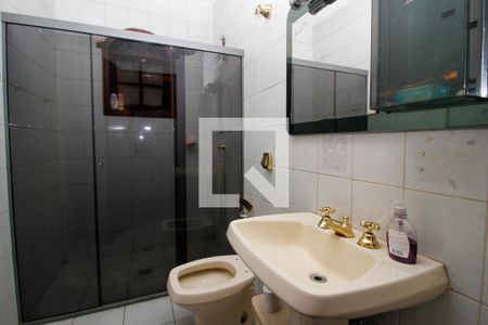 Banheiro de casa à venda com 4 quartos, 230m² em Dom Cabral, Belo Horizonte