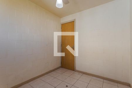 Quarto 2 de apartamento para alugar com 2 quartos, 50m² em Rubem Berta, Porto Alegre