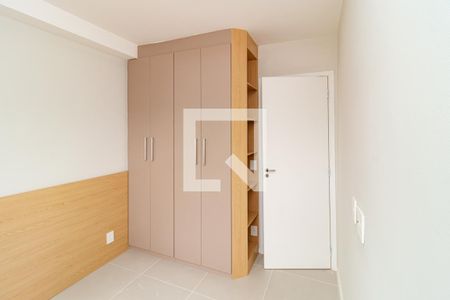 Quarto 1 de apartamento para alugar com 1 quarto, 28m² em Vila Mazzei, São Paulo