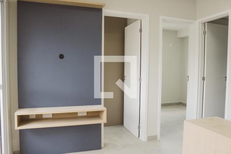 Sala/Cozinha de apartamento para alugar com 2 quartos, 39m² em Vila Paulicéia, São Paulo