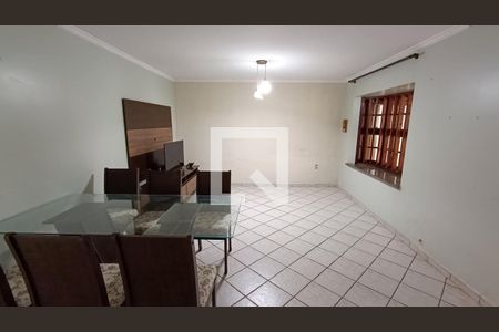 Sala de casa para alugar com 2 quartos, 130m² em Jardim Ipê, Sorocaba