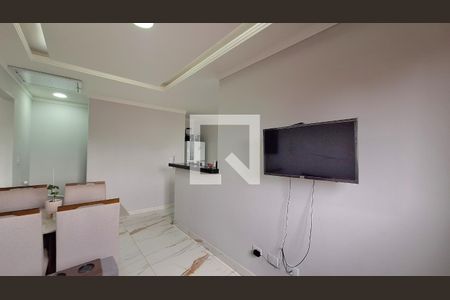 Sala de casa para alugar com 2 quartos, 55m² em Vila Caiçara, Praia Grande