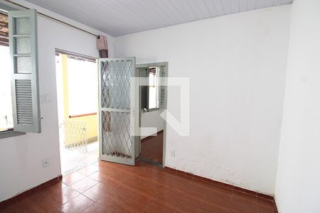 Sala de casa para alugar com 1 quarto, 50m² em Osvaldo Cruz, Rio de Janeiro