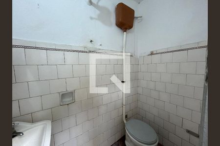 Banheiro de casa para alugar com 1 quarto, 50m² em Osvaldo Cruz, Rio de Janeiro