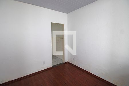 Sala de casa para alugar com 1 quarto, 50m² em Osvaldo Cruz, Rio de Janeiro