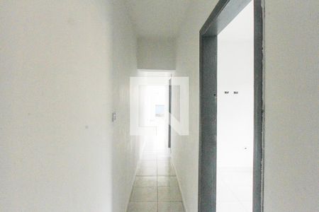 Corredor de casa para alugar com 2 quartos, 100m² em Jardim Sônia Maria, São Paulo