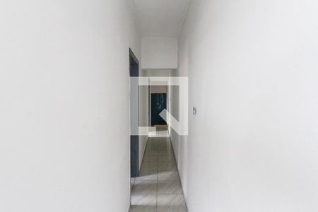 Corredor de casa para alugar com 2 quartos, 100m² em Jardim Sônia Maria, São Paulo