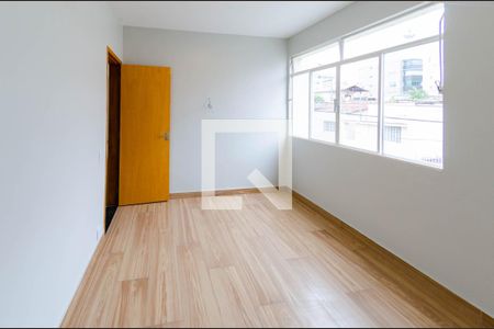 Quarto 1 de casa para alugar com 2 quartos, 65m² em Prado, Belo Horizonte