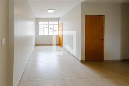 Sala de casa para alugar com 2 quartos, 65m² em Prado, Belo Horizonte