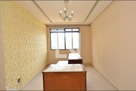 Sala de apartamento à venda com 3 quartos, 76m² em Sagrada Família , Belo Horizonte