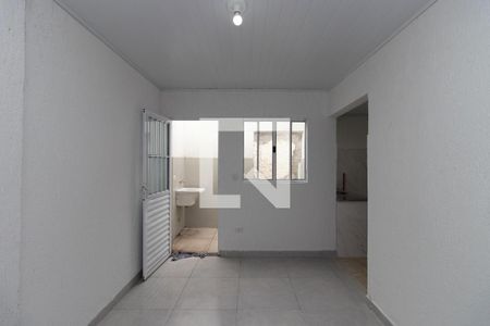 Sala de casa de condomínio para alugar com 1 quarto, 60m² em Vila Nova Carolina, São Paulo