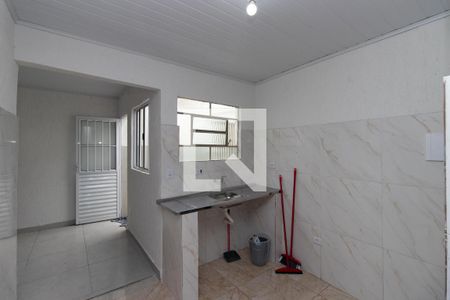 Cozinha de casa de condomínio para alugar com 1 quarto, 60m² em Vila Nova Carolina, São Paulo