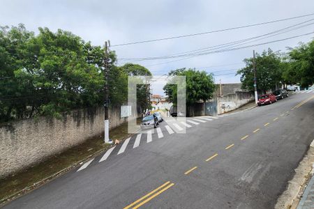 Vista de casa à venda com 4 quartos, 305m² em Ferrazópolis, São Bernardo do Campo