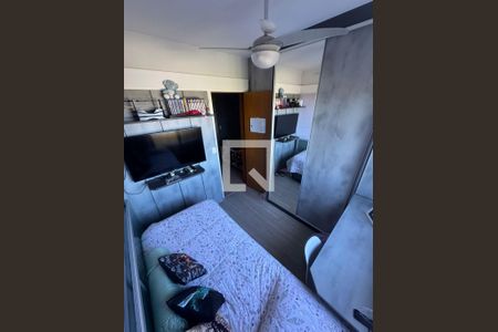 Quarto 3 de apartamento para alugar com 3 quartos, 87m² em Jardim Sabará, Porto Alegre