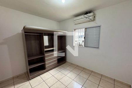 Quarto 01 de apartamento para alugar com 2 quartos, 44m² em Jardim Itaú, Ribeirão Preto