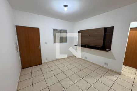 Sala de apartamento para alugar com 2 quartos, 44m² em Jardim Itaú, Ribeirão Preto