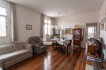 Sala de apartamento para alugar com 3 quartos, 90m² em Santa Efigênia, Belo Horizonte