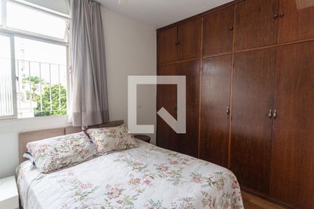 Suíte de apartamento para alugar com 3 quartos, 90m² em Santa Efigênia, Belo Horizonte