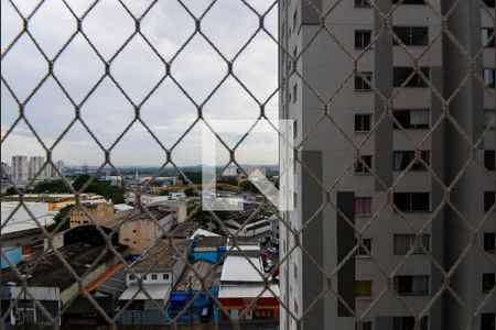 Vista da Sala de apartamento para alugar com 2 quartos, 36m² em Vila das Bandeiras, Guarulhos