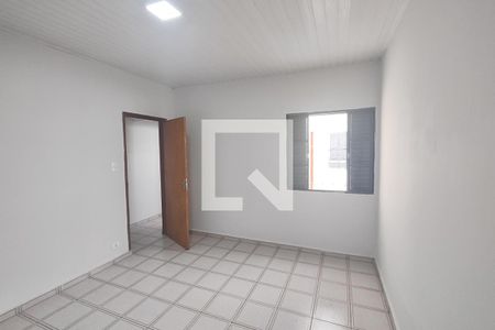 Quarto 2 de casa para alugar com 2 quartos, 150m² em Santa Maria, São Caetano do Sul