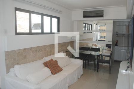 Sala de apartamento para alugar com 2 quartos, 90m² em Caminho das Árvores, Salvador