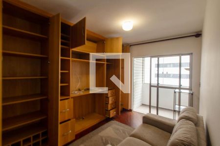 Sala de apartamento para alugar com 1 quarto, 43m² em Centro, Curitiba