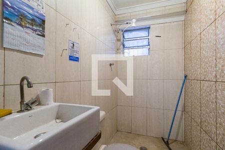 Banheiro de casa para alugar com 1 quarto, 40m² em Piratininga, Osasco