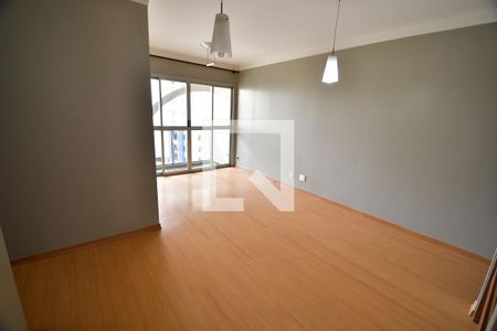 Sala de apartamento para alugar com 2 quartos, 70m² em Mansões Santo Antônio, Campinas