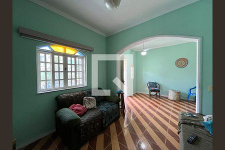 Sala de casa de condomínio para alugar com 3 quartos, 223m² em Taquara, Rio de Janeiro