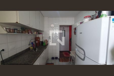 Cozinha de apartamento à venda com 2 quartos, 61m² em Vila Moinho Velho, São Paulo