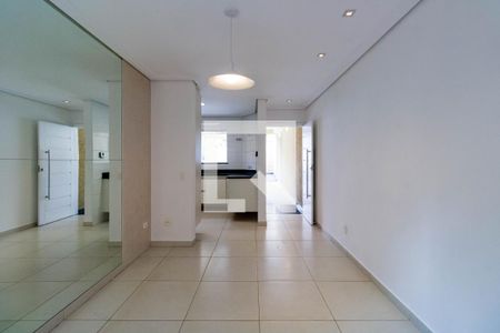 Sala de casa para alugar com 4 quartos, 170m² em Jardim Namba, São Paulo