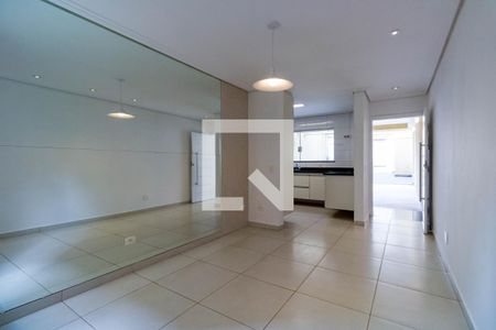 Sala de casa para alugar com 4 quartos, 170m² em Jardim Namba, São Paulo