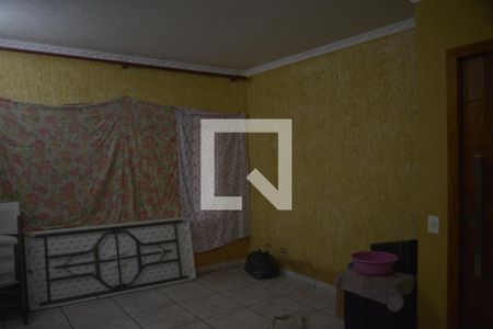 Sala de casa para alugar com 4 quartos, 240m² em Jardim Rina, Santo André