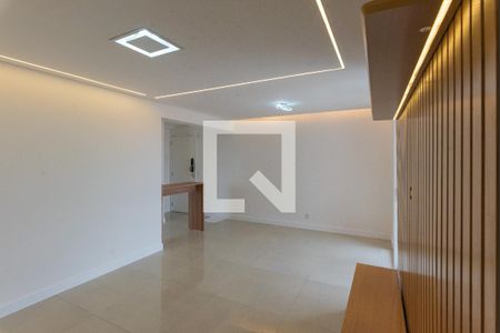 Sala de apartamento para alugar com 3 quartos, 72m² em Loteamento Chácara Prado, Campinas