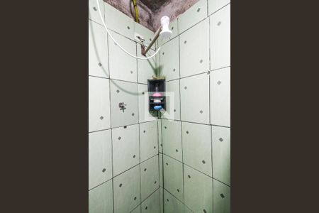 Casa à venda com 80m², 1 quarto e sem vaga Casa à venda com 80m², 1 quarto e sem vagaBanheiro