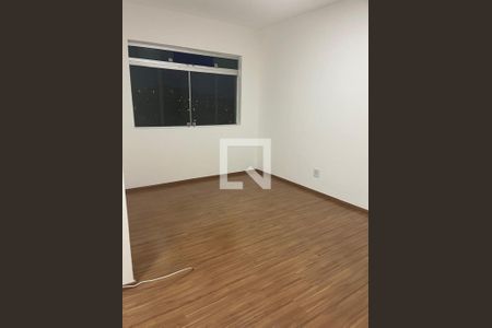 Sala de apartamento para alugar com 2 quartos, 90m² em Carlos Prates, Belo Horizonte