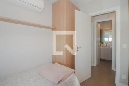 Quarto de apartamento à venda com 2 quartos, 63m² em Navegantes, Porto Alegre