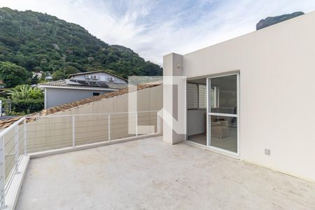 varanda de casa de condomínio à venda com 4 quartos, 290m² em Barra da Tijuca, Rio de Janeiro