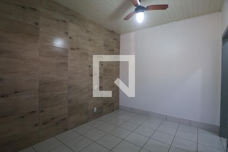 Quarto 2 de casa à venda com 2 quartos, 100m² em Mato Grande, Canoas