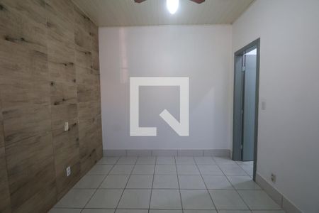 Quarto 2 de casa à venda com 2 quartos, 100m² em Mato Grande, Canoas