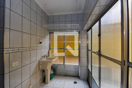 Casa à venda com 165m², 3 quartos e 2 vagas Casa à venda com 165m², 3 quartos e 2 vagasÁrea de Serviço