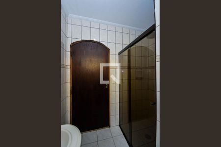 Casa à venda com 165m², 3 quartos e 2 vagas Casa à venda com 165m², 3 quartos e 2 vagasBanheiro da Suíte