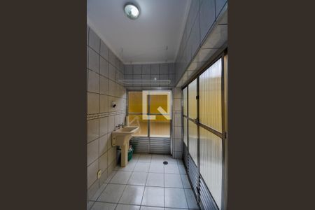 Casa à venda com 165m², 3 quartos e 2 vagas Casa à venda com 165m², 3 quartos e 2 vagasÁrea de Serviço