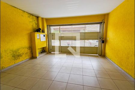 Vista da Sala de casa à venda com 3 quartos, 165m² em Parque Renato Maia, Guarulhos